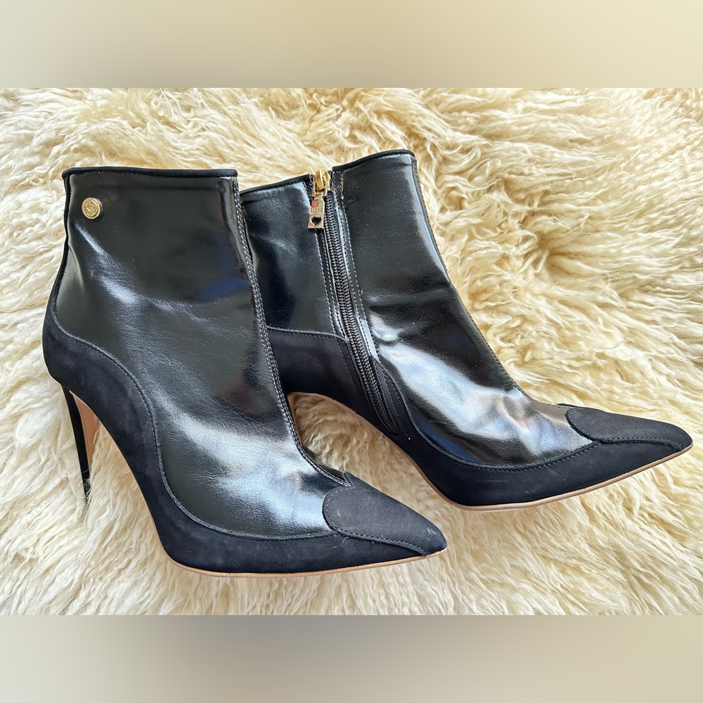 Moschino booties
